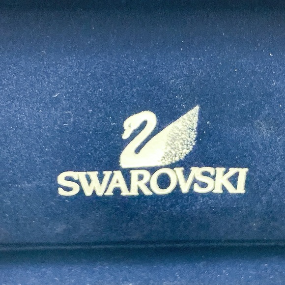 Swarovski Crystal Balls Silver-Plated Necklace - Picture 3 of 13